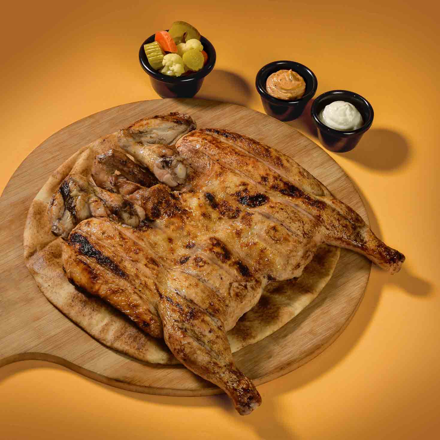 دجاج مشوي على الفحم