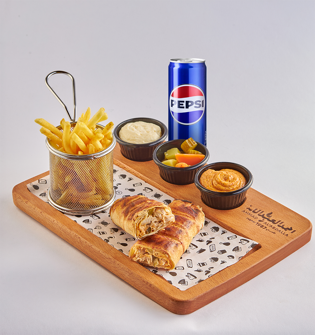 وجبة خبز لبناني كبير